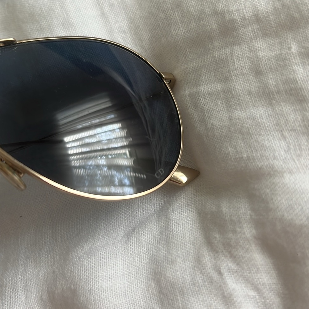 Dior Sunglasses - Picture 5 of 6
